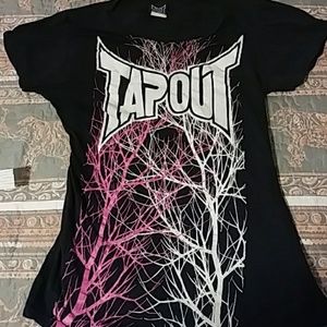 Tapout tee
